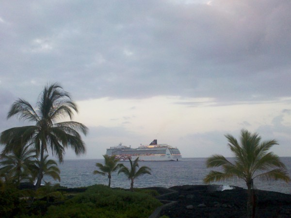 Kona Bay Estates Cruise Ship